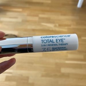 colorescience total eye 3-in-1 renewal therapy